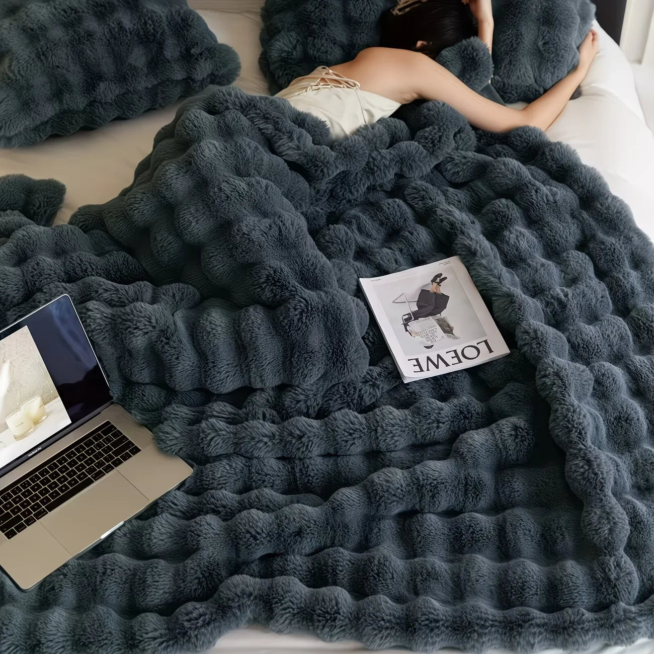 Soft Cozy Faux Fur Rabbit Blanket