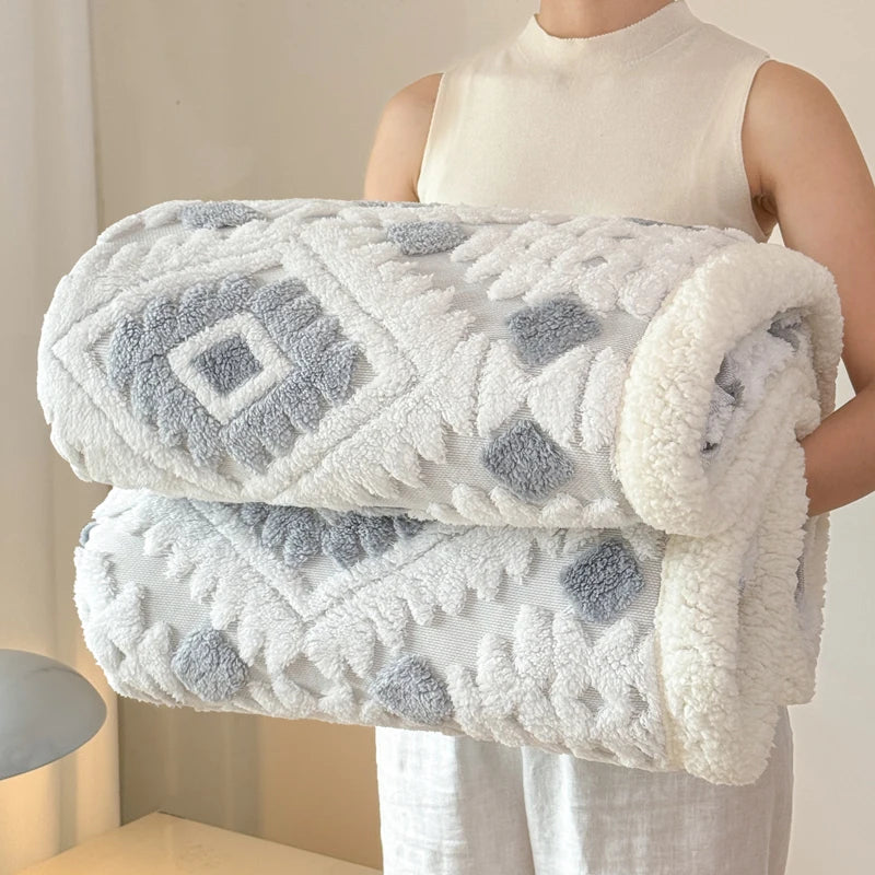 Geometric Patterned Jacquard Fleece Blanket