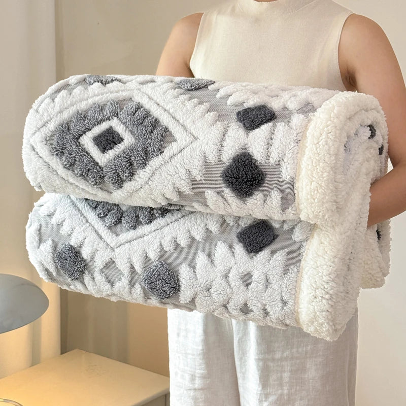 Geometric Patterned Jacquard Fleece Blanket