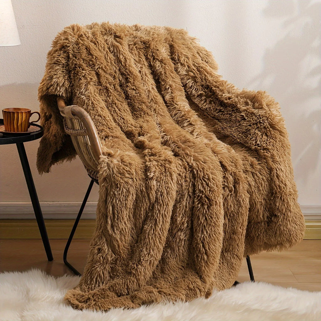 Luxury Ultra-Soft Faux Fur Blanket Double-Sided Plush Warmth Thick Cozy Winter Bedding for Sofa Bed Chair Machine Washable