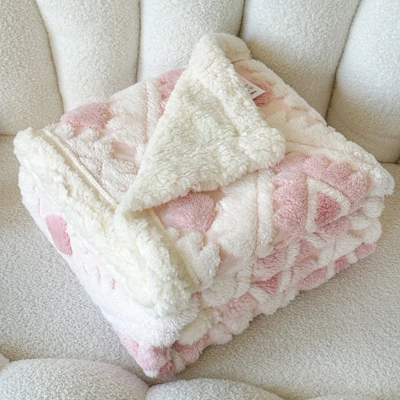 Geometric Patterned Jacquard Fleece Blanket